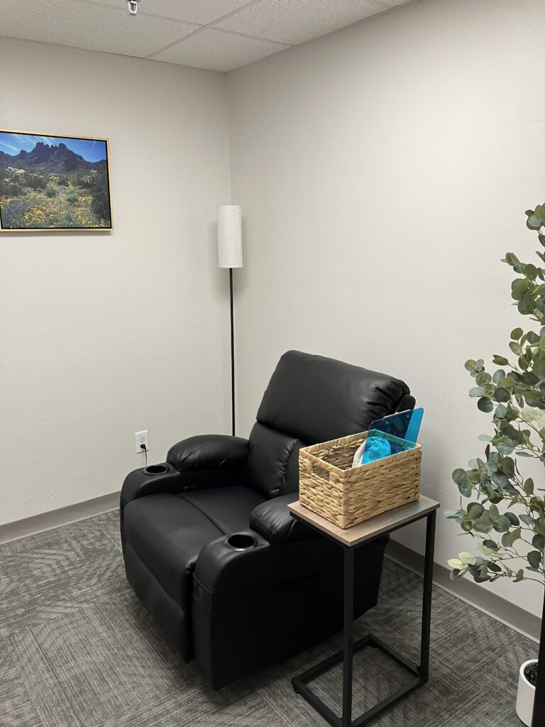 spravato room with a reclining chair